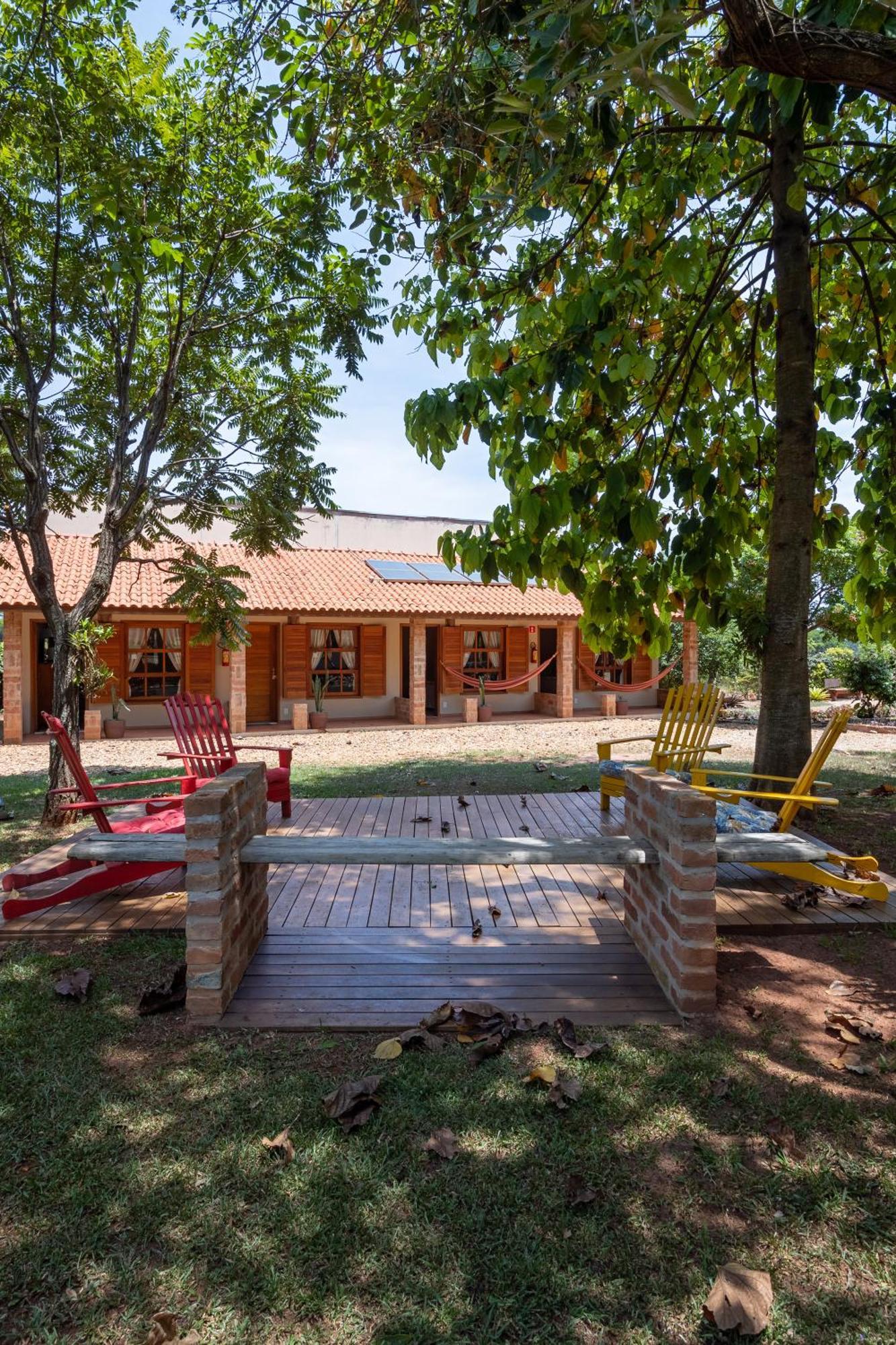 Pousada Pe Na Terra โบรตัส ภายนอก รูปภาพ