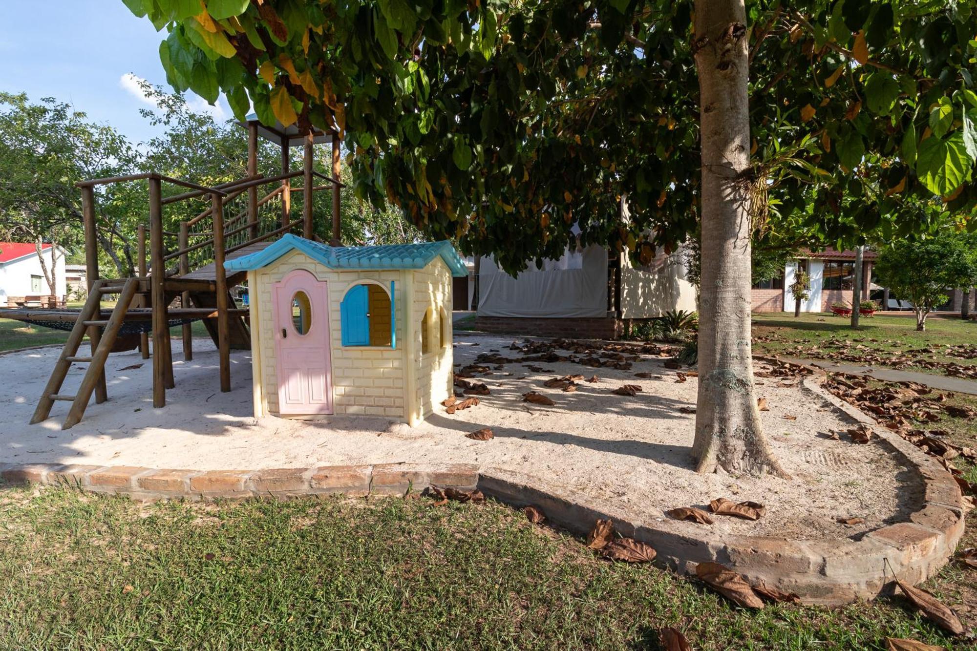 Pousada Pe Na Terra โบรตัส ภายนอก รูปภาพ