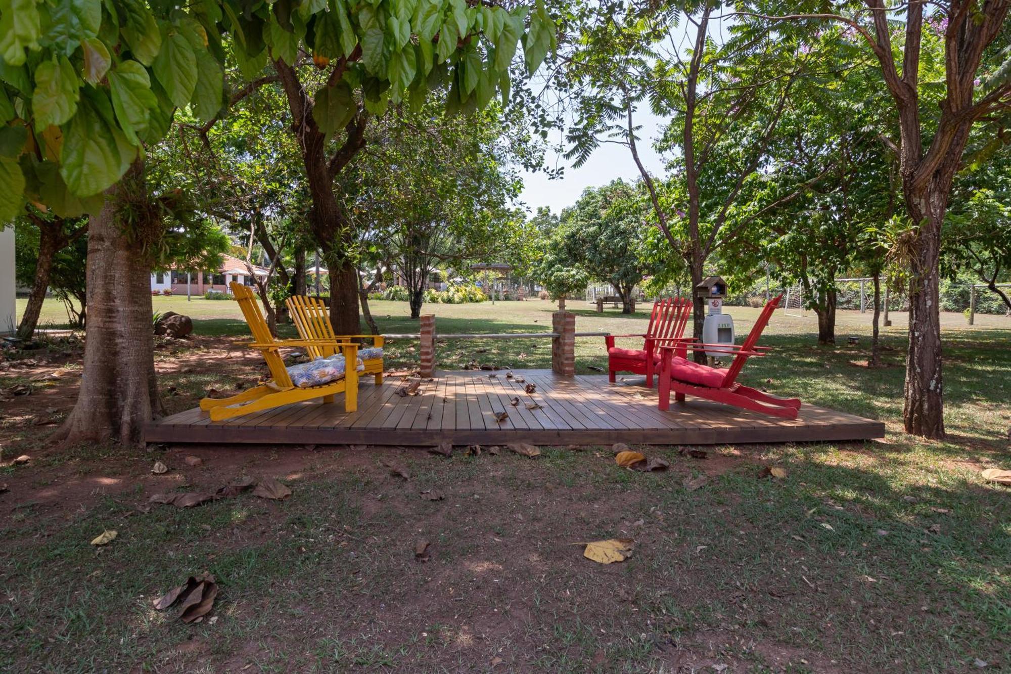 Pousada Pe Na Terra โบรตัส ภายนอก รูปภาพ