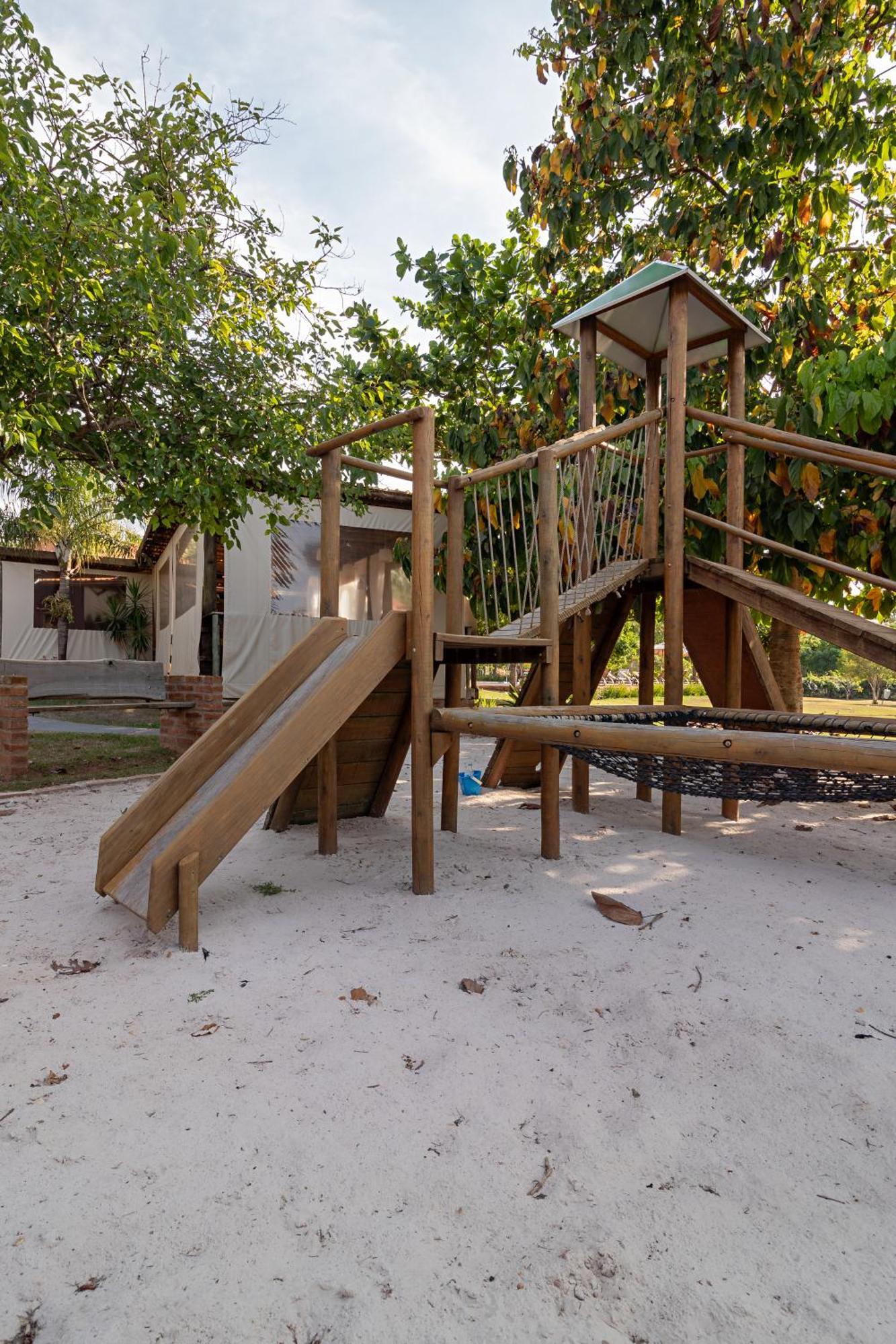 Pousada Pe Na Terra โบรตัส ภายนอก รูปภาพ